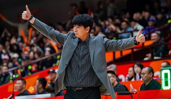 快攻打法中的“泰拳”流:泰国新秀帕尼查蓬的技术赏析
