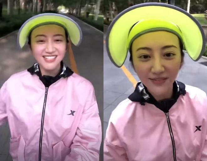 塔图姆被直播逼问: 詹姆斯穿绿军球衣?