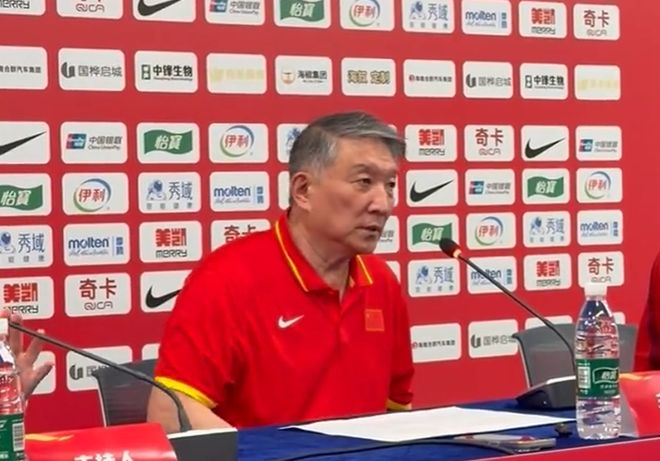 他这个命啊!离开湖人,湖人夺冠,离开尼克斯,尼克斯也拿了冠军